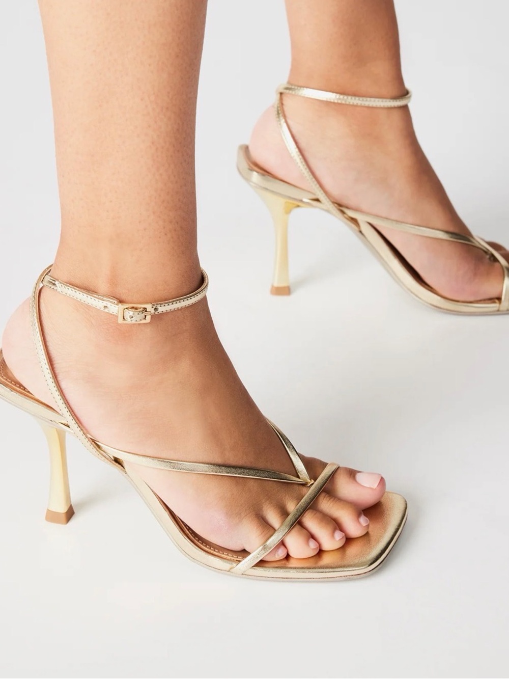 Steve Madden Champagne Heels